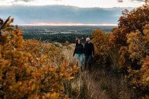 bee-brook-photography-liz-stephen-engagement-chelsey-huff-design-blog-4