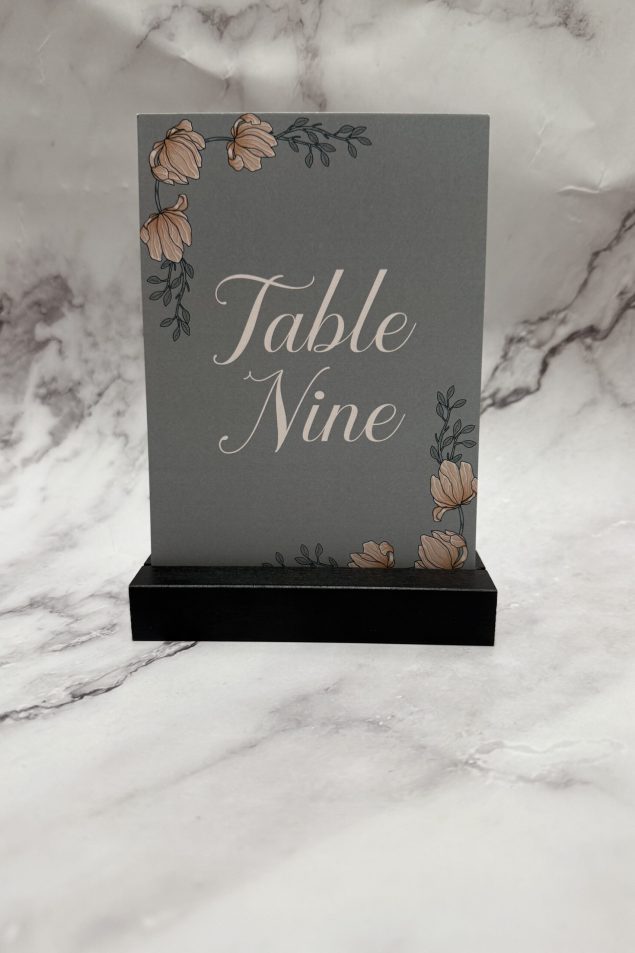 acrylic-sign-base